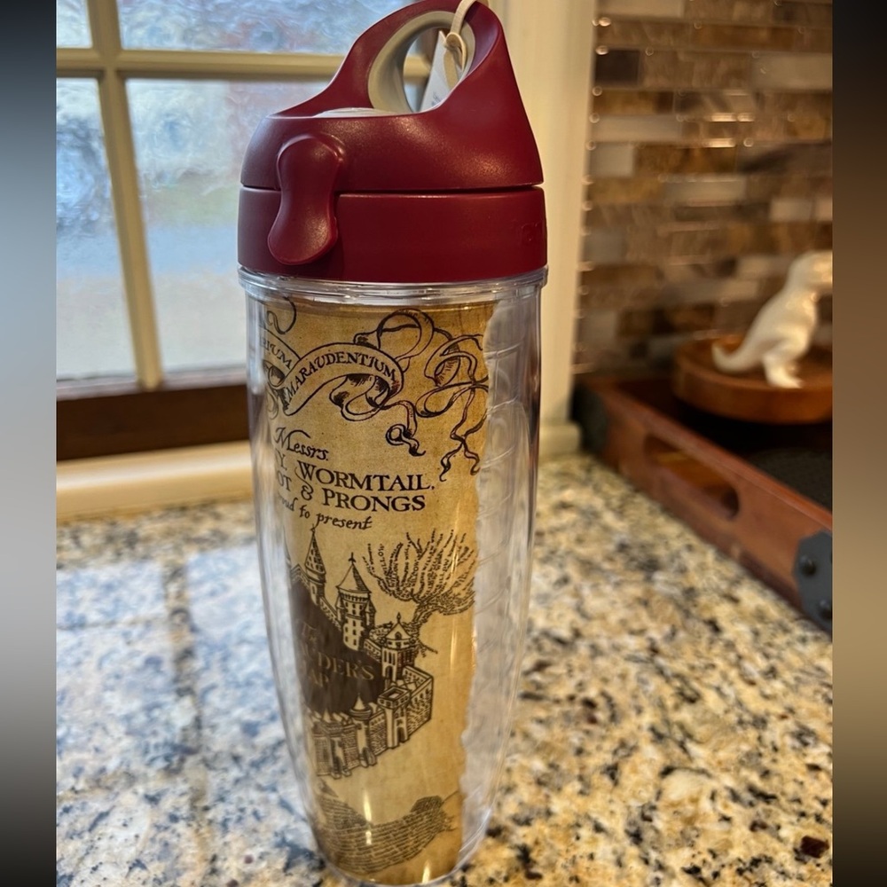 Harry Potter Marauders Map  Tervis 24 Oz brand new